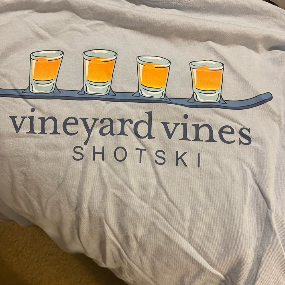 Vineyard Vines gray long sleeve shirt Men’s size small